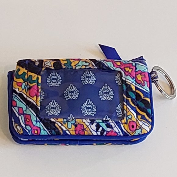 Vera Bradley Coin Purse With Key Ring and ID Window Excellent Condition - Picture 2 of 4